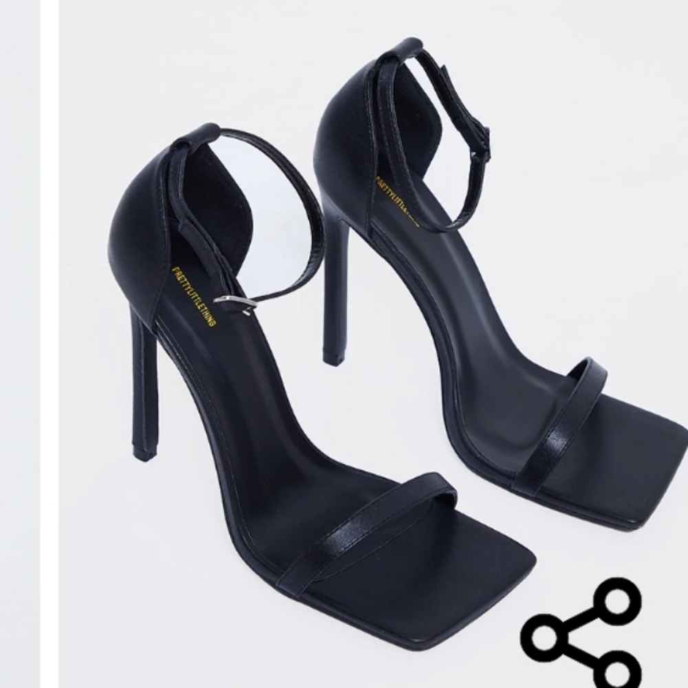 Black WIDE FIT Pu Barely There Strappy Heeled Sandals Pretty Little Thing Size 9